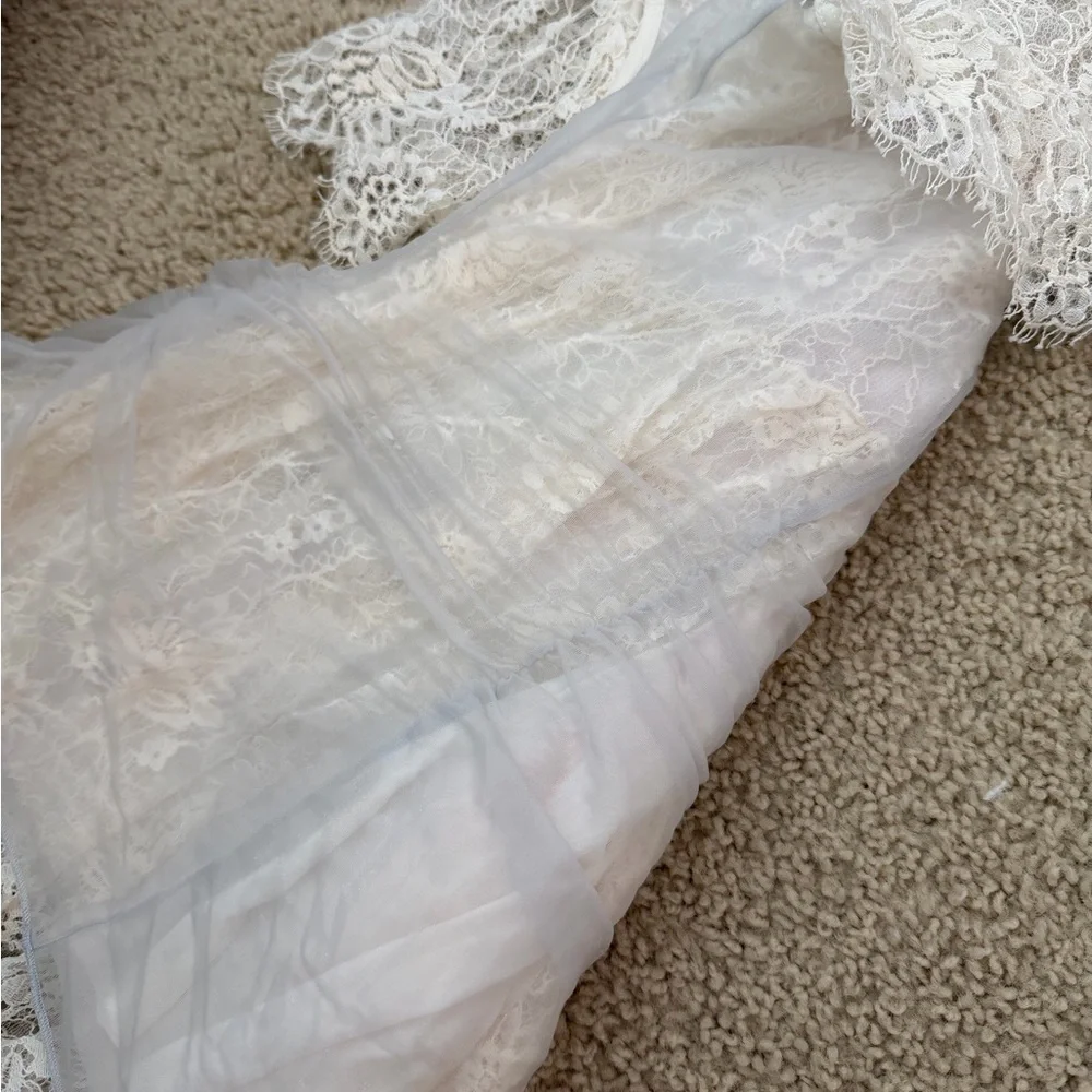 Acne Studios bow blouse with lace details runway - Picture 5 of 6